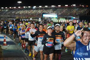 BIB: 4742, 240, 3555
                            <button type="button" onclick="openModal(23181039)" class="btn btn-primary btn-sm float-right btn-popup" data-toggle="modal" data-target=".modal-high-quality">
                        <i class="fas fa-shopping-cart"></i> Add to Cart
                    </button>
                                            <button type="button" onclick="isThisMe(23181039, true)" class="btn btn-success btn-sm float-right btn-popup btn-isme hidden" data-toggle="tooltip" data-placement="bottom" title="นี่คือรูปของคุณใช่ไหม คลิกที่นี่เพื่อเอาเข้าอัลบั้ม">
                        <i class="fas fa-plus"></i> Add to album
                    </button>
                    <button type="button" onclick="isThisMe(23181039, false)" class="btn btn-warning btn-sm float-right btn-popup btn-isnotme hidden">
                        <i class="fas fa-ban"></i> Remove from album
                    </button>