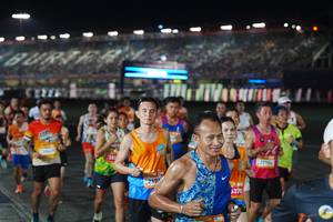 BIB: 6370, 22154
                            <button type="button" onclick="openModal(23190218)" class="btn btn-primary btn-sm float-right btn-popup" data-toggle="modal" data-target=".modal-high-quality">
                        <i class="fas fa-shopping-cart"></i> Add to Cart
                    </button>
                                            <button type="button" onclick="isThisMe(23190218, true)" class="btn btn-success btn-sm float-right btn-popup btn-isme hidden" data-toggle="tooltip" data-placement="bottom" title="นี่คือรูปของคุณใช่ไหม คลิกที่นี่เพื่อเอาเข้าอัลบั้ม">
                        <i class="fas fa-plus"></i> Add to album
                    </button>
                    <button type="button" onclick="isThisMe(23190218, false)" class="btn btn-warning btn-sm float-right btn-popup btn-isnotme hidden">
                        <i class="fas fa-ban"></i> Remove from album
                    </button>