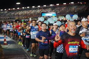 BIB: 102, 43827, 45298
                            <button type="button" onclick="openModal(23167362)" class="btn btn-primary btn-sm float-right btn-popup" data-toggle="modal" data-target=".modal-high-quality">
                        <i class="fas fa-shopping-cart"></i> Add to Cart
                    </button>
                                            <button type="button" onclick="isThisMe(23167362, true)" class="btn btn-success btn-sm float-right btn-popup btn-isme hidden" data-toggle="tooltip" data-placement="bottom" title="นี่คือรูปของคุณใช่ไหม คลิกที่นี่เพื่อเอาเข้าอัลบั้ม">
                        <i class="fas fa-plus"></i> Add to album
                    </button>
                    <button type="button" onclick="isThisMe(23167362, false)" class="btn btn-warning btn-sm float-right btn-popup btn-isnotme hidden">
                        <i class="fas fa-ban"></i> Remove from album
                    </button>