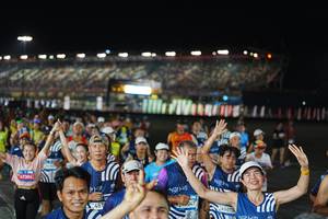 BIB: 142, 451, 47384
                            <button type="button" onclick="openModal(23202191)" class="btn btn-primary btn-sm float-right btn-popup" data-toggle="modal" data-target=".modal-high-quality">
                        <i class="fas fa-shopping-cart"></i> Add to Cart
                    </button>
                                            <button type="button" onclick="isThisMe(23202191, true)" class="btn btn-success btn-sm float-right btn-popup btn-isme hidden" data-toggle="tooltip" data-placement="bottom" title="นี่คือรูปของคุณใช่ไหม คลิกที่นี่เพื่อเอาเข้าอัลบั้ม">
                        <i class="fas fa-plus"></i> Add to album
                    </button>
                    <button type="button" onclick="isThisMe(23202191, false)" class="btn btn-warning btn-sm float-right btn-popup btn-isnotme hidden">
                        <i class="fas fa-ban"></i> Remove from album
                    </button>