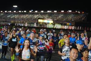 BIB: 61771, 07131, 46716
                            <button type="button" onclick="openModal(23196843)" class="btn btn-primary btn-sm float-right btn-popup" data-toggle="modal" data-target=".modal-high-quality">
                        <i class="fas fa-shopping-cart"></i> Add to Cart
                    </button>
                                            <button type="button" onclick="isThisMe(23196843, true)" class="btn btn-success btn-sm float-right btn-popup btn-isme hidden" data-toggle="tooltip" data-placement="bottom" title="นี่คือรูปของคุณใช่ไหม คลิกที่นี่เพื่อเอาเข้าอัลบั้ม">
                        <i class="fas fa-plus"></i> Add to album
                    </button>
                    <button type="button" onclick="isThisMe(23196843, false)" class="btn btn-warning btn-sm float-right btn-popup btn-isnotme hidden">
                        <i class="fas fa-ban"></i> Remove from album
                    </button>