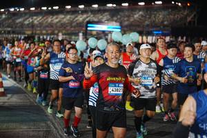 BIB: 4610, 43827, 45298
                            <button type="button" onclick="openModal(23166815)" class="btn btn-primary btn-sm float-right btn-popup" data-toggle="modal" data-target=".modal-high-quality">
                        <i class="fas fa-shopping-cart"></i> Add to Cart
                    </button>
                                            <button type="button" onclick="isThisMe(23166815, true)" class="btn btn-success btn-sm float-right btn-popup btn-isme hidden" data-toggle="tooltip" data-placement="bottom" title="นี่คือรูปของคุณใช่ไหม คลิกที่นี่เพื่อเอาเข้าอัลบั้ม">
                        <i class="fas fa-plus"></i> Add to album
                    </button>
                    <button type="button" onclick="isThisMe(23166815, false)" class="btn btn-warning btn-sm float-right btn-popup btn-isnotme hidden">
                        <i class="fas fa-ban"></i> Remove from album
                    </button>