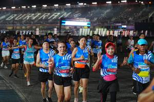 BIB: 
                            <button type="button" onclick="openModal(23858070)" class="btn btn-primary btn-sm float-right btn-popup" data-toggle="modal" data-target=".modal-high-quality">
                        <i class="fas fa-shopping-cart"></i> Add to Cart
                    </button>
                                            <button type="button" onclick="isThisMe(23858070, true)" class="btn btn-success btn-sm float-right btn-popup btn-isme hidden" data-toggle="tooltip" data-placement="bottom" title="นี่คือรูปของคุณใช่ไหม คลิกที่นี่เพื่อเอาเข้าอัลบั้ม">
                        <i class="fas fa-plus"></i> Add to album
                    </button>
                    <button type="button" onclick="isThisMe(23858070, false)" class="btn btn-warning btn-sm float-right btn-popup btn-isnotme hidden">
                        <i class="fas fa-ban"></i> Remove from album
                    </button>