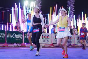 BIB: 
                            <button type="button" onclick="openModal(24621106)" class="btn btn-primary btn-sm float-right btn-popup" data-toggle="modal" data-target=".modal-high-quality">
                        <i class="fas fa-shopping-cart"></i> Add to Cart
                    </button>
                                            <button type="button" onclick="isThisMe(24621106, true)" class="btn btn-success btn-sm float-right btn-popup btn-isme hidden" data-toggle="tooltip" data-placement="bottom" title="นี่คือรูปของคุณใช่ไหม คลิกที่นี่เพื่อเอาเข้าอัลบั้ม">
                        <i class="fas fa-plus"></i> Add to album
                    </button>
                    <button type="button" onclick="isThisMe(24621106, false)" class="btn btn-warning btn-sm float-right btn-popup btn-isnotme hidden">
                        <i class="fas fa-ban"></i> Remove from album
                    </button>