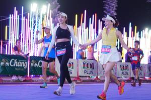 BIB: 
                            <button type="button" onclick="openModal(24621097)" class="btn btn-primary btn-sm float-right btn-popup" data-toggle="modal" data-target=".modal-high-quality">
                        <i class="fas fa-shopping-cart"></i> Add to Cart
                    </button>
                                            <button type="button" onclick="isThisMe(24621097, true)" class="btn btn-success btn-sm float-right btn-popup btn-isme hidden" data-toggle="tooltip" data-placement="bottom" title="นี่คือรูปของคุณใช่ไหม คลิกที่นี่เพื่อเอาเข้าอัลบั้ม">
                        <i class="fas fa-plus"></i> Add to album
                    </button>
                    <button type="button" onclick="isThisMe(24621097, false)" class="btn btn-warning btn-sm float-right btn-popup btn-isnotme hidden">
                        <i class="fas fa-ban"></i> Remove from album
                    </button>