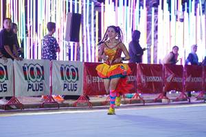 BIB: 
                            <button type="button" onclick="openModal(24625173)" class="btn btn-primary btn-sm float-right btn-popup" data-toggle="modal" data-target=".modal-high-quality">
                        <i class="fas fa-shopping-cart"></i> Add to Cart
                    </button>
                                            <button type="button" onclick="isThisMe(24625173, true)" class="btn btn-success btn-sm float-right btn-popup btn-isme hidden" data-toggle="tooltip" data-placement="bottom" title="นี่คือรูปของคุณใช่ไหม คลิกที่นี่เพื่อเอาเข้าอัลบั้ม">
                        <i class="fas fa-plus"></i> Add to album
                    </button>
                    <button type="button" onclick="isThisMe(24625173, false)" class="btn btn-warning btn-sm float-right btn-popup btn-isnotme hidden">
                        <i class="fas fa-ban"></i> Remove from album
                    </button>