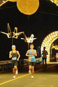 BIB: 40167, 41936
                            <button type="button" onclick="openModal(22810630)" class="btn btn-primary btn-sm float-right btn-popup" data-toggle="modal" data-target=".modal-high-quality">
                        <i class="fas fa-shopping-cart"></i> Add to Cart
                    </button>
                                            <button type="button" onclick="isThisMe(22810630, true)" class="btn btn-success btn-sm float-right btn-popup btn-isme hidden" data-toggle="tooltip" data-placement="bottom" title="นี่คือรูปของคุณใช่ไหม คลิกที่นี่เพื่อเอาเข้าอัลบั้ม">
                        <i class="fas fa-plus"></i> Add to album
                    </button>
                    <button type="button" onclick="isThisMe(22810630, false)" class="btn btn-warning btn-sm float-right btn-popup btn-isnotme hidden">
                        <i class="fas fa-ban"></i> Remove from album
                    </button>