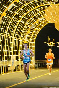 BIB: 42025
                            <button type="button" onclick="openModal(22809213)" class="btn btn-primary btn-sm float-right btn-popup" data-toggle="modal" data-target=".modal-high-quality">
                        <i class="fas fa-shopping-cart"></i> Add to Cart
                    </button>
                                            <button type="button" onclick="isThisMe(22809213, true)" class="btn btn-success btn-sm float-right btn-popup btn-isme hidden" data-toggle="tooltip" data-placement="bottom" title="นี่คือรูปของคุณใช่ไหม คลิกที่นี่เพื่อเอาเข้าอัลบั้ม">
                        <i class="fas fa-plus"></i> Add to album
                    </button>
                    <button type="button" onclick="isThisMe(22809213, false)" class="btn btn-warning btn-sm float-right btn-popup btn-isnotme hidden">
                        <i class="fas fa-ban"></i> Remove from album
                    </button>