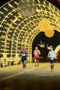 BIB: 40128
                            <button type="button" onclick="openModal(22809437)" class="btn btn-primary btn-sm float-right btn-popup" data-toggle="modal" data-target=".modal-high-quality">
                        <i class="fas fa-shopping-cart"></i> Add to Cart
                    </button>
                                            <button type="button" onclick="isThisMe(22809437, true)" class="btn btn-success btn-sm float-right btn-popup btn-isme hidden" data-toggle="tooltip" data-placement="bottom" title="นี่คือรูปของคุณใช่ไหม คลิกที่นี่เพื่อเอาเข้าอัลบั้ม">
                        <i class="fas fa-plus"></i> Add to album
                    </button>
                    <button type="button" onclick="isThisMe(22809437, false)" class="btn btn-warning btn-sm float-right btn-popup btn-isnotme hidden">
                        <i class="fas fa-ban"></i> Remove from album
                    </button>