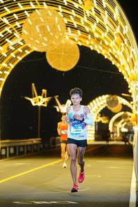 BIB: 43866
                            <button type="button" onclick="openModal(22809030)" class="btn btn-primary btn-sm float-right btn-popup" data-toggle="modal" data-target=".modal-high-quality">
                        <i class="fas fa-shopping-cart"></i> Add to Cart
                    </button>
                                            <button type="button" onclick="isThisMe(22809030, true)" class="btn btn-success btn-sm float-right btn-popup btn-isme hidden" data-toggle="tooltip" data-placement="bottom" title="นี่คือรูปของคุณใช่ไหม คลิกที่นี่เพื่อเอาเข้าอัลบั้ม">
                        <i class="fas fa-plus"></i> Add to album
                    </button>
                    <button type="button" onclick="isThisMe(22809030, false)" class="btn btn-warning btn-sm float-right btn-popup btn-isnotme hidden">
                        <i class="fas fa-ban"></i> Remove from album
                    </button>