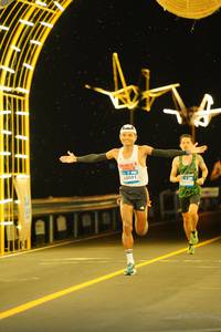 BIB: 40591, 2012
                            <button type="button" onclick="openModal(22810384)" class="btn btn-primary btn-sm float-right btn-popup" data-toggle="modal" data-target=".modal-high-quality">
                        <i class="fas fa-shopping-cart"></i> Add to Cart
                    </button>
                                            <button type="button" onclick="isThisMe(22810384, true)" class="btn btn-success btn-sm float-right btn-popup btn-isme hidden" data-toggle="tooltip" data-placement="bottom" title="นี่คือรูปของคุณใช่ไหม คลิกที่นี่เพื่อเอาเข้าอัลบั้ม">
                        <i class="fas fa-plus"></i> Add to album
                    </button>
                    <button type="button" onclick="isThisMe(22810384, false)" class="btn btn-warning btn-sm float-right btn-popup btn-isnotme hidden">
                        <i class="fas fa-ban"></i> Remove from album
                    </button>