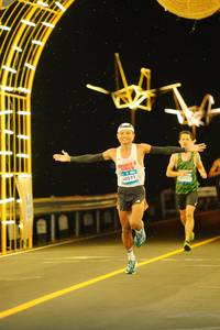 BIB: 40591
                            <button type="button" onclick="openModal(22810385)" class="btn btn-primary btn-sm float-right btn-popup" data-toggle="modal" data-target=".modal-high-quality">
                        <i class="fas fa-shopping-cart"></i> Add to Cart
                    </button>
                                            <button type="button" onclick="isThisMe(22810385, true)" class="btn btn-success btn-sm float-right btn-popup btn-isme hidden" data-toggle="tooltip" data-placement="bottom" title="นี่คือรูปของคุณใช่ไหม คลิกที่นี่เพื่อเอาเข้าอัลบั้ม">
                        <i class="fas fa-plus"></i> Add to album
                    </button>
                    <button type="button" onclick="isThisMe(22810385, false)" class="btn btn-warning btn-sm float-right btn-popup btn-isnotme hidden">
                        <i class="fas fa-ban"></i> Remove from album
                    </button>