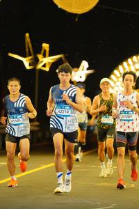 BIB: 41104, 42210, 41373, 41289
                            <button type="button" onclick="openModal(23193774)" class="btn btn-primary btn-sm float-right btn-popup" data-toggle="modal" data-target=".modal-high-quality">
                        <i class="fas fa-shopping-cart"></i> Add to Cart
                    </button>
                                            <button type="button" onclick="isThisMe(23193774, true)" class="btn btn-success btn-sm float-right btn-popup btn-isme hidden" data-toggle="tooltip" data-placement="bottom" title="นี่คือรูปของคุณใช่ไหม คลิกที่นี่เพื่อเอาเข้าอัลบั้ม">
                        <i class="fas fa-plus"></i> Add to album
                    </button>
                    <button type="button" onclick="isThisMe(23193774, false)" class="btn btn-warning btn-sm float-right btn-popup btn-isnotme hidden">
                        <i class="fas fa-ban"></i> Remove from album
                    </button>