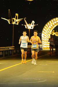 BIB: 40384, 43916
                            <button type="button" onclick="openModal(23184605)" class="btn btn-primary btn-sm float-right btn-popup" data-toggle="modal" data-target=".modal-high-quality">
                        <i class="fas fa-shopping-cart"></i> Add to Cart
                    </button>
                                            <button type="button" onclick="isThisMe(23184605, true)" class="btn btn-success btn-sm float-right btn-popup btn-isme hidden" data-toggle="tooltip" data-placement="bottom" title="นี่คือรูปของคุณใช่ไหม คลิกที่นี่เพื่อเอาเข้าอัลบั้ม">
                        <i class="fas fa-plus"></i> Add to album
                    </button>
                    <button type="button" onclick="isThisMe(23184605, false)" class="btn btn-warning btn-sm float-right btn-popup btn-isnotme hidden">
                        <i class="fas fa-ban"></i> Remove from album
                    </button>