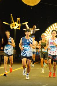 BIB: 41104, 42210, 41373, 41289
                            <button type="button" onclick="openModal(23193750)" class="btn btn-primary btn-sm float-right btn-popup" data-toggle="modal" data-target=".modal-high-quality">
                        <i class="fas fa-shopping-cart"></i> Add to Cart
                    </button>
                                            <button type="button" onclick="isThisMe(23193750, true)" class="btn btn-success btn-sm float-right btn-popup btn-isme hidden" data-toggle="tooltip" data-placement="bottom" title="นี่คือรูปของคุณใช่ไหม คลิกที่นี่เพื่อเอาเข้าอัลบั้ม">
                        <i class="fas fa-plus"></i> Add to album
                    </button>
                    <button type="button" onclick="isThisMe(23193750, false)" class="btn btn-warning btn-sm float-right btn-popup btn-isnotme hidden">
                        <i class="fas fa-ban"></i> Remove from album
                    </button>