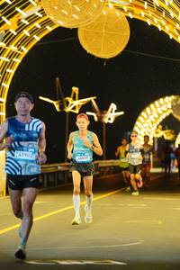 BIB: 0617, 40559
                            <button type="button" onclick="openModal(23143831)" class="btn btn-primary btn-sm float-right btn-popup" data-toggle="modal" data-target=".modal-high-quality">
                        <i class="fas fa-shopping-cart"></i> Add to Cart
                    </button>
                                            <button type="button" onclick="isThisMe(23143831, true)" class="btn btn-success btn-sm float-right btn-popup btn-isme hidden" data-toggle="tooltip" data-placement="bottom" title="นี่คือรูปของคุณใช่ไหม คลิกที่นี่เพื่อเอาเข้าอัลบั้ม">
                        <i class="fas fa-plus"></i> Add to album
                    </button>
                    <button type="button" onclick="isThisMe(23143831, false)" class="btn btn-warning btn-sm float-right btn-popup btn-isnotme hidden">
                        <i class="fas fa-ban"></i> Remove from album
                    </button>