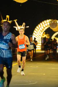 BIB: 700, 40961
                            <button type="button" onclick="openModal(23216672)" class="btn btn-primary btn-sm float-right btn-popup" data-toggle="modal" data-target=".modal-high-quality">
                        <i class="fas fa-shopping-cart"></i> Add to Cart
                    </button>
                                            <button type="button" onclick="isThisMe(23216672, true)" class="btn btn-success btn-sm float-right btn-popup btn-isme hidden" data-toggle="tooltip" data-placement="bottom" title="นี่คือรูปของคุณใช่ไหม คลิกที่นี่เพื่อเอาเข้าอัลบั้ม">
                        <i class="fas fa-plus"></i> Add to album
                    </button>
                    <button type="button" onclick="isThisMe(23216672, false)" class="btn btn-warning btn-sm float-right btn-popup btn-isnotme hidden">
                        <i class="fas fa-ban"></i> Remove from album
                    </button>