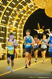 BIB: 40261, 41838, 146
                            <button type="button" onclick="openModal(23150544)" class="btn btn-primary btn-sm float-right btn-popup" data-toggle="modal" data-target=".modal-high-quality">
                        <i class="fas fa-shopping-cart"></i> Add to Cart
                    </button>
                                            <button type="button" onclick="isThisMe(23150544, true)" class="btn btn-success btn-sm float-right btn-popup btn-isme hidden" data-toggle="tooltip" data-placement="bottom" title="นี่คือรูปของคุณใช่ไหม คลิกที่นี่เพื่อเอาเข้าอัลบั้ม">
                        <i class="fas fa-plus"></i> Add to album
                    </button>
                    <button type="button" onclick="isThisMe(23150544, false)" class="btn btn-warning btn-sm float-right btn-popup btn-isnotme hidden">
                        <i class="fas fa-ban"></i> Remove from album
                    </button>