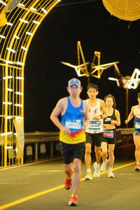 BIB: 40572, 007, 46614
                            <button type="button" onclick="openModal(23210381)" class="btn btn-primary btn-sm float-right btn-popup" data-toggle="modal" data-target=".modal-high-quality">
                        <i class="fas fa-shopping-cart"></i> Add to Cart
                    </button>
                                            <button type="button" onclick="isThisMe(23210381, true)" class="btn btn-success btn-sm float-right btn-popup btn-isme hidden" data-toggle="tooltip" data-placement="bottom" title="นี่คือรูปของคุณใช่ไหม คลิกที่นี่เพื่อเอาเข้าอัลบั้ม">
                        <i class="fas fa-plus"></i> Add to album
                    </button>
                    <button type="button" onclick="isThisMe(23210381, false)" class="btn btn-warning btn-sm float-right btn-popup btn-isnotme hidden">
                        <i class="fas fa-ban"></i> Remove from album
                    </button>