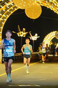 BIB: 40559, 0617
                            <button type="button" onclick="openModal(23143627)" class="btn btn-primary btn-sm float-right btn-popup" data-toggle="modal" data-target=".modal-high-quality">
                        <i class="fas fa-shopping-cart"></i> Add to Cart
                    </button>
                                            <button type="button" onclick="isThisMe(23143627, true)" class="btn btn-success btn-sm float-right btn-popup btn-isme hidden" data-toggle="tooltip" data-placement="bottom" title="นี่คือรูปของคุณใช่ไหม คลิกที่นี่เพื่อเอาเข้าอัลบั้ม">
                        <i class="fas fa-plus"></i> Add to album
                    </button>
                    <button type="button" onclick="isThisMe(23143627, false)" class="btn btn-warning btn-sm float-right btn-popup btn-isnotme hidden">
                        <i class="fas fa-ban"></i> Remove from album
                    </button>