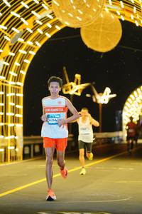 BIB: 4266
                            <button type="button" onclick="openModal(23161317)" class="btn btn-primary btn-sm float-right btn-popup" data-toggle="modal" data-target=".modal-high-quality">
                        <i class="fas fa-shopping-cart"></i> Add to Cart
                    </button>
                                            <button type="button" onclick="isThisMe(23161317, true)" class="btn btn-success btn-sm float-right btn-popup btn-isme hidden" data-toggle="tooltip" data-placement="bottom" title="นี่คือรูปของคุณใช่ไหม คลิกที่นี่เพื่อเอาเข้าอัลบั้ม">
                        <i class="fas fa-plus"></i> Add to album
                    </button>
                    <button type="button" onclick="isThisMe(23161317, false)" class="btn btn-warning btn-sm float-right btn-popup btn-isnotme hidden">
                        <i class="fas fa-ban"></i> Remove from album
                    </button>