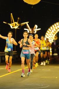 BIB: 1117, 78097, 6607
                            <button type="button" onclick="openModal(23218549)" class="btn btn-primary btn-sm float-right btn-popup" data-toggle="modal" data-target=".modal-high-quality">
                        <i class="fas fa-shopping-cart"></i> Add to Cart
                    </button>
                                            <button type="button" onclick="isThisMe(23218549, true)" class="btn btn-success btn-sm float-right btn-popup btn-isme hidden" data-toggle="tooltip" data-placement="bottom" title="นี่คือรูปของคุณใช่ไหม คลิกที่นี่เพื่อเอาเข้าอัลบั้ม">
                        <i class="fas fa-plus"></i> Add to album
                    </button>
                    <button type="button" onclick="isThisMe(23218549, false)" class="btn btn-warning btn-sm float-right btn-popup btn-isnotme hidden">
                        <i class="fas fa-ban"></i> Remove from album
                    </button>