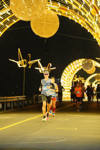 BIB: 414
                            <button type="button" onclick="openModal(23145182)" class="btn btn-primary btn-sm float-right btn-popup" data-toggle="modal" data-target=".modal-high-quality">
                        <i class="fas fa-shopping-cart"></i> Add to Cart
                    </button>
                                            <button type="button" onclick="isThisMe(23145182, true)" class="btn btn-success btn-sm float-right btn-popup btn-isme hidden" data-toggle="tooltip" data-placement="bottom" title="นี่คือรูปของคุณใช่ไหม คลิกที่นี่เพื่อเอาเข้าอัลบั้ม">
                        <i class="fas fa-plus"></i> Add to album
                    </button>
                    <button type="button" onclick="isThisMe(23145182, false)" class="btn btn-warning btn-sm float-right btn-popup btn-isnotme hidden">
                        <i class="fas fa-ban"></i> Remove from album
                    </button>