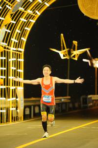 BIB: 40231
                            <button type="button" onclick="openModal(23121420)" class="btn btn-primary btn-sm float-right btn-popup" data-toggle="modal" data-target=".modal-high-quality">
                        <i class="fas fa-shopping-cart"></i> Add to Cart
                    </button>
                                            <button type="button" onclick="isThisMe(23121420, true)" class="btn btn-success btn-sm float-right btn-popup btn-isme hidden" data-toggle="tooltip" data-placement="bottom" title="นี่คือรูปของคุณใช่ไหม คลิกที่นี่เพื่อเอาเข้าอัลบั้ม">
                        <i class="fas fa-plus"></i> Add to album
                    </button>
                    <button type="button" onclick="isThisMe(23121420, false)" class="btn btn-warning btn-sm float-right btn-popup btn-isnotme hidden">
                        <i class="fas fa-ban"></i> Remove from album
                    </button>