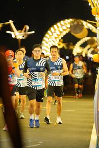 BIB: 40935, 41650
                            <button type="button" onclick="openModal(23108246)" class="btn btn-primary btn-sm float-right btn-popup" data-toggle="modal" data-target=".modal-high-quality">
                        <i class="fas fa-shopping-cart"></i> Add to Cart
                    </button>
                                            <button type="button" onclick="isThisMe(23108246, true)" class="btn btn-success btn-sm float-right btn-popup btn-isme hidden" data-toggle="tooltip" data-placement="bottom" title="นี่คือรูปของคุณใช่ไหม คลิกที่นี่เพื่อเอาเข้าอัลบั้ม">
                        <i class="fas fa-plus"></i> Add to album
                    </button>
                    <button type="button" onclick="isThisMe(23108246, false)" class="btn btn-warning btn-sm float-right btn-popup btn-isnotme hidden">
                        <i class="fas fa-ban"></i> Remove from album
                    </button>