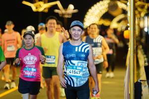 BIB: 84472, 44429, 41547
                            <button type="button" onclick="openModal(23222364)" class="btn btn-primary btn-sm float-right btn-popup" data-toggle="modal" data-target=".modal-high-quality">
                        <i class="fas fa-shopping-cart"></i> Add to Cart
                    </button>
                                            <button type="button" onclick="isThisMe(23222364, true)" class="btn btn-success btn-sm float-right btn-popup btn-isme hidden" data-toggle="tooltip" data-placement="bottom" title="นี่คือรูปของคุณใช่ไหม คลิกที่นี่เพื่อเอาเข้าอัลบั้ม">
                        <i class="fas fa-plus"></i> Add to album
                    </button>
                    <button type="button" onclick="isThisMe(23222364, false)" class="btn btn-warning btn-sm float-right btn-popup btn-isnotme hidden">
                        <i class="fas fa-ban"></i> Remove from album
                    </button>