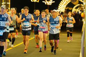 BIB: 41190, 44992, 45015, 84473, 43593
                            <button type="button" onclick="openModal(23166127)" class="btn btn-primary btn-sm float-right btn-popup" data-toggle="modal" data-target=".modal-high-quality">
                        <i class="fas fa-shopping-cart"></i> Add to Cart
                    </button>
                                            <button type="button" onclick="isThisMe(23166127, true)" class="btn btn-success btn-sm float-right btn-popup btn-isme hidden" data-toggle="tooltip" data-placement="bottom" title="นี่คือรูปของคุณใช่ไหม คลิกที่นี่เพื่อเอาเข้าอัลบั้ม">
                        <i class="fas fa-plus"></i> Add to album
                    </button>
                    <button type="button" onclick="isThisMe(23166127, false)" class="btn btn-warning btn-sm float-right btn-popup btn-isnotme hidden">
                        <i class="fas fa-ban"></i> Remove from album
                    </button>