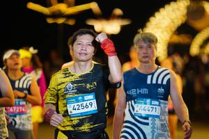BIB: 47274, 42569
                            <button type="button" onclick="openModal(22818240)" class="btn btn-primary btn-sm float-right btn-popup" data-toggle="modal" data-target=".modal-high-quality">
                        <i class="fas fa-shopping-cart"></i> Add to Cart
                    </button>
                                            <button type="button" onclick="isThisMe(22818240, true)" class="btn btn-success btn-sm float-right btn-popup btn-isme hidden" data-toggle="tooltip" data-placement="bottom" title="นี่คือรูปของคุณใช่ไหม คลิกที่นี่เพื่อเอาเข้าอัลบั้ม">
                        <i class="fas fa-plus"></i> Add to album
                    </button>
                    <button type="button" onclick="isThisMe(22818240, false)" class="btn btn-warning btn-sm float-right btn-popup btn-isnotme hidden">
                        <i class="fas fa-ban"></i> Remove from album
                    </button>