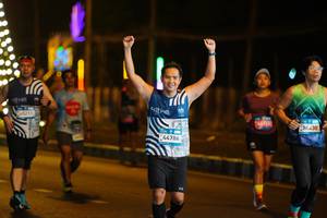 BIB: 
                            <button type="button" onclick="openModal(24160685)" class="btn btn-primary btn-sm float-right btn-popup" data-toggle="modal" data-target=".modal-high-quality">
                        <i class="fas fa-shopping-cart"></i> Add to Cart
                    </button>
                                            <button type="button" onclick="isThisMe(24160685, true)" class="btn btn-success btn-sm float-right btn-popup btn-isme hidden" data-toggle="tooltip" data-placement="bottom" title="นี่คือรูปของคุณใช่ไหม คลิกที่นี่เพื่อเอาเข้าอัลบั้ม">
                        <i class="fas fa-plus"></i> Add to album
                    </button>
                    <button type="button" onclick="isThisMe(24160685, false)" class="btn btn-warning btn-sm float-right btn-popup btn-isnotme hidden">
                        <i class="fas fa-ban"></i> Remove from album
                    </button>