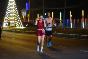 BIB: 
                            <button type="button" onclick="openModal(24400802)" class="btn btn-primary btn-sm float-right btn-popup" data-toggle="modal" data-target=".modal-high-quality">
                        <i class="fas fa-shopping-cart"></i> Add to Cart
                    </button>
                                            <button type="button" onclick="isThisMe(24400802, true)" class="btn btn-success btn-sm float-right btn-popup btn-isme hidden" data-toggle="tooltip" data-placement="bottom" title="นี่คือรูปของคุณใช่ไหม คลิกที่นี่เพื่อเอาเข้าอัลบั้ม">
                        <i class="fas fa-plus"></i> Add to album
                    </button>
                    <button type="button" onclick="isThisMe(24400802, false)" class="btn btn-warning btn-sm float-right btn-popup btn-isnotme hidden">
                        <i class="fas fa-ban"></i> Remove from album
                    </button>