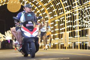 BIB: 
                            <button type="button" onclick="openModal(23714484)" class="btn btn-primary btn-sm float-right btn-popup" data-toggle="modal" data-target=".modal-high-quality">
                        <i class="fas fa-shopping-cart"></i> Add to Cart
                    </button>
                                            <button type="button" onclick="isThisMe(23714484, true)" class="btn btn-success btn-sm float-right btn-popup btn-isme hidden" data-toggle="tooltip" data-placement="bottom" title="นี่คือรูปของคุณใช่ไหม คลิกที่นี่เพื่อเอาเข้าอัลบั้ม">
                        <i class="fas fa-plus"></i> Add to album
                    </button>
                    <button type="button" onclick="isThisMe(23714484, false)" class="btn btn-warning btn-sm float-right btn-popup btn-isnotme hidden">
                        <i class="fas fa-ban"></i> Remove from album
                    </button>