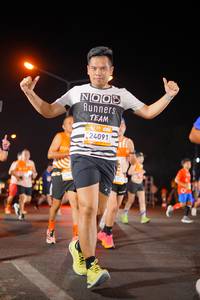 BIB: 
                            <button type="button" onclick="openModal(24313643)" class="btn btn-primary btn-sm float-right btn-popup" data-toggle="modal" data-target=".modal-high-quality">
                        <i class="fas fa-shopping-cart"></i> Add to Cart
                    </button>
                                            <button type="button" onclick="isThisMe(24313643, true)" class="btn btn-success btn-sm float-right btn-popup btn-isme hidden" data-toggle="tooltip" data-placement="bottom" title="นี่คือรูปของคุณใช่ไหม คลิกที่นี่เพื่อเอาเข้าอัลบั้ม">
                        <i class="fas fa-plus"></i> Add to album
                    </button>
                    <button type="button" onclick="isThisMe(24313643, false)" class="btn btn-warning btn-sm float-right btn-popup btn-isnotme hidden">
                        <i class="fas fa-ban"></i> Remove from album
                    </button>