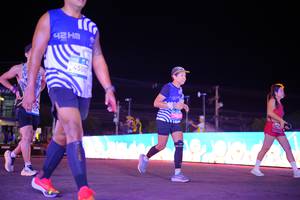 BIB: 
                            <button type="button" onclick="openModal(24294298)" class="btn btn-primary btn-sm float-right btn-popup" data-toggle="modal" data-target=".modal-high-quality">
                        <i class="fas fa-shopping-cart"></i> Add to Cart
                    </button>
                                            <button type="button" onclick="isThisMe(24294298, true)" class="btn btn-success btn-sm float-right btn-popup btn-isme hidden" data-toggle="tooltip" data-placement="bottom" title="นี่คือรูปของคุณใช่ไหม คลิกที่นี่เพื่อเอาเข้าอัลบั้ม">
                        <i class="fas fa-plus"></i> Add to album
                    </button>
                    <button type="button" onclick="isThisMe(24294298, false)" class="btn btn-warning btn-sm float-right btn-popup btn-isnotme hidden">
                        <i class="fas fa-ban"></i> Remove from album
                    </button>