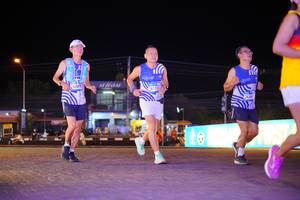 BIB: 
                            <button type="button" onclick="openModal(24274344)" class="btn btn-primary btn-sm float-right btn-popup" data-toggle="modal" data-target=".modal-high-quality">
                        <i class="fas fa-shopping-cart"></i> Add to Cart
                    </button>
                                            <button type="button" onclick="isThisMe(24274344, true)" class="btn btn-success btn-sm float-right btn-popup btn-isme hidden" data-toggle="tooltip" data-placement="bottom" title="นี่คือรูปของคุณใช่ไหม คลิกที่นี่เพื่อเอาเข้าอัลบั้ม">
                        <i class="fas fa-plus"></i> Add to album
                    </button>
                    <button type="button" onclick="isThisMe(24274344, false)" class="btn btn-warning btn-sm float-right btn-popup btn-isnotme hidden">
                        <i class="fas fa-ban"></i> Remove from album
                    </button>