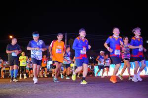 BIB: 
                            <button type="button" onclick="openModal(24274222)" class="btn btn-primary btn-sm float-right btn-popup" data-toggle="modal" data-target=".modal-high-quality">
                        <i class="fas fa-shopping-cart"></i> Add to Cart
                    </button>
                                            <button type="button" onclick="isThisMe(24274222, true)" class="btn btn-success btn-sm float-right btn-popup btn-isme hidden" data-toggle="tooltip" data-placement="bottom" title="นี่คือรูปของคุณใช่ไหม คลิกที่นี่เพื่อเอาเข้าอัลบั้ม">
                        <i class="fas fa-plus"></i> Add to album
                    </button>
                    <button type="button" onclick="isThisMe(24274222, false)" class="btn btn-warning btn-sm float-right btn-popup btn-isnotme hidden">
                        <i class="fas fa-ban"></i> Remove from album
                    </button>