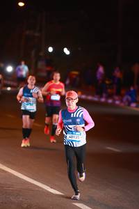 BIB: 40135
                            <button type="button" onclick="openModal(23235578)" class="btn btn-primary btn-sm float-right btn-popup" data-toggle="modal" data-target=".modal-high-quality">
                        <i class="fas fa-shopping-cart"></i> Add to Cart
                    </button>
                                            <button type="button" onclick="isThisMe(23235578, true)" class="btn btn-success btn-sm float-right btn-popup btn-isme hidden" data-toggle="tooltip" data-placement="bottom" title="นี่คือรูปของคุณใช่ไหม คลิกที่นี่เพื่อเอาเข้าอัลบั้ม">
                        <i class="fas fa-plus"></i> Add to album
                    </button>
                    <button type="button" onclick="isThisMe(23235578, false)" class="btn btn-warning btn-sm float-right btn-popup btn-isnotme hidden">
                        <i class="fas fa-ban"></i> Remove from album
                    </button>