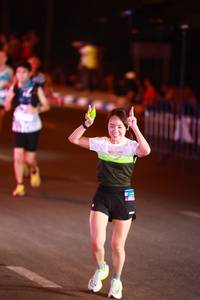 BIB: 
                            <button type="button" onclick="openModal(23398653)" class="btn btn-primary btn-sm float-right btn-popup" data-toggle="modal" data-target=".modal-high-quality">
                        <i class="fas fa-shopping-cart"></i> Add to Cart
                    </button>
                                            <button type="button" onclick="isThisMe(23398653, true)" class="btn btn-success btn-sm float-right btn-popup btn-isme hidden" data-toggle="tooltip" data-placement="bottom" title="นี่คือรูปของคุณใช่ไหม คลิกที่นี่เพื่อเอาเข้าอัลบั้ม">
                        <i class="fas fa-plus"></i> Add to album
                    </button>
                    <button type="button" onclick="isThisMe(23398653, false)" class="btn btn-warning btn-sm float-right btn-popup btn-isnotme hidden">
                        <i class="fas fa-ban"></i> Remove from album
                    </button>