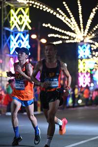 BIB: 40765, 33186
                            <button type="button" onclick="openModal(23062610)" class="btn btn-primary btn-sm float-right btn-popup" data-toggle="modal" data-target=".modal-high-quality">
                        <i class="fas fa-shopping-cart"></i> Add to Cart
                    </button>
                                            <button type="button" onclick="isThisMe(23062610, true)" class="btn btn-success btn-sm float-right btn-popup btn-isme hidden" data-toggle="tooltip" data-placement="bottom" title="นี่คือรูปของคุณใช่ไหม คลิกที่นี่เพื่อเอาเข้าอัลบั้ม">
                        <i class="fas fa-plus"></i> Add to album
                    </button>
                    <button type="button" onclick="isThisMe(23062610, false)" class="btn btn-warning btn-sm float-right btn-popup btn-isnotme hidden">
                        <i class="fas fa-ban"></i> Remove from album
                    </button>
