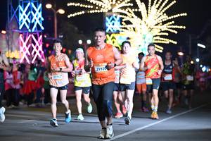BIB: 21792, 21920, 00000, 000000
                            <button type="button" onclick="openModal(23102910)" class="btn btn-primary btn-sm float-right btn-popup" data-toggle="modal" data-target=".modal-high-quality">
                        <i class="fas fa-shopping-cart"></i> Add to Cart
                    </button>
                                            <button type="button" onclick="isThisMe(23102910, true)" class="btn btn-success btn-sm float-right btn-popup btn-isme hidden" data-toggle="tooltip" data-placement="bottom" title="นี่คือรูปของคุณใช่ไหม คลิกที่นี่เพื่อเอาเข้าอัลบั้ม">
                        <i class="fas fa-plus"></i> Add to album
                    </button>
                    <button type="button" onclick="isThisMe(23102910, false)" class="btn btn-warning btn-sm float-right btn-popup btn-isnotme hidden">
                        <i class="fas fa-ban"></i> Remove from album
                    </button>