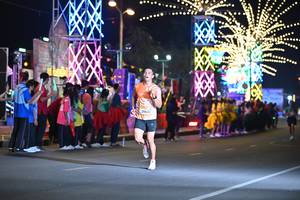 BIB: 
                            <button type="button" onclick="openModal(23093307)" class="btn btn-primary btn-sm float-right btn-popup" data-toggle="modal" data-target=".modal-high-quality">
                        <i class="fas fa-shopping-cart"></i> Add to Cart
                    </button>
                                            <button type="button" onclick="isThisMe(23093307, true)" class="btn btn-success btn-sm float-right btn-popup btn-isme hidden" data-toggle="tooltip" data-placement="bottom" title="นี่คือรูปของคุณใช่ไหม คลิกที่นี่เพื่อเอาเข้าอัลบั้ม">
                        <i class="fas fa-plus"></i> Add to album
                    </button>
                    <button type="button" onclick="isThisMe(23093307, false)" class="btn btn-warning btn-sm float-right btn-popup btn-isnotme hidden">
                        <i class="fas fa-ban"></i> Remove from album
                    </button>