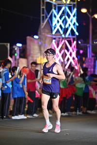 BIB: 21012
                            <button type="button" onclick="openModal(23104780)" class="btn btn-primary btn-sm float-right btn-popup" data-toggle="modal" data-target=".modal-high-quality">
                        <i class="fas fa-shopping-cart"></i> Add to Cart
                    </button>
                                            <button type="button" onclick="isThisMe(23104780, true)" class="btn btn-success btn-sm float-right btn-popup btn-isme hidden" data-toggle="tooltip" data-placement="bottom" title="นี่คือรูปของคุณใช่ไหม คลิกที่นี่เพื่อเอาเข้าอัลบั้ม">
                        <i class="fas fa-plus"></i> Add to album
                    </button>
                    <button type="button" onclick="isThisMe(23104780, false)" class="btn btn-warning btn-sm float-right btn-popup btn-isnotme hidden">
                        <i class="fas fa-ban"></i> Remove from album
                    </button>