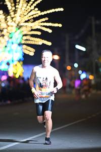 BIB: 20155
                            <button type="button" onclick="openModal(23087099)" class="btn btn-primary btn-sm float-right btn-popup" data-toggle="modal" data-target=".modal-high-quality">
                        <i class="fas fa-shopping-cart"></i> Add to Cart
                    </button>
                                            <button type="button" onclick="isThisMe(23087099, true)" class="btn btn-success btn-sm float-right btn-popup btn-isme hidden" data-toggle="tooltip" data-placement="bottom" title="นี่คือรูปของคุณใช่ไหม คลิกที่นี่เพื่อเอาเข้าอัลบั้ม">
                        <i class="fas fa-plus"></i> Add to album
                    </button>
                    <button type="button" onclick="isThisMe(23087099, false)" class="btn btn-warning btn-sm float-right btn-popup btn-isnotme hidden">
                        <i class="fas fa-ban"></i> Remove from album
                    </button>