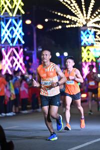 BIB: 2013, 201827
                            <button type="button" onclick="openModal(23091285)" class="btn btn-primary btn-sm float-right btn-popup" data-toggle="modal" data-target=".modal-high-quality">
                        <i class="fas fa-shopping-cart"></i> Add to Cart
                    </button>
                                            <button type="button" onclick="isThisMe(23091285, true)" class="btn btn-success btn-sm float-right btn-popup btn-isme hidden" data-toggle="tooltip" data-placement="bottom" title="นี่คือรูปของคุณใช่ไหม คลิกที่นี่เพื่อเอาเข้าอัลบั้ม">
                        <i class="fas fa-plus"></i> Add to album
                    </button>
                    <button type="button" onclick="isThisMe(23091285, false)" class="btn btn-warning btn-sm float-right btn-popup btn-isnotme hidden">
                        <i class="fas fa-ban"></i> Remove from album
                    </button>