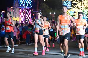 BIB: 1280, 283621, 66772, 29324
                            <button type="button" onclick="openModal(23117856)" class="btn btn-primary btn-sm float-right btn-popup" data-toggle="modal" data-target=".modal-high-quality">
                        <i class="fas fa-shopping-cart"></i> Add to Cart
                    </button>
                                            <button type="button" onclick="isThisMe(23117856, true)" class="btn btn-success btn-sm float-right btn-popup btn-isme hidden" data-toggle="tooltip" data-placement="bottom" title="นี่คือรูปของคุณใช่ไหม คลิกที่นี่เพื่อเอาเข้าอัลบั้ม">
                        <i class="fas fa-plus"></i> Add to album
                    </button>
                    <button type="button" onclick="isThisMe(23117856, false)" class="btn btn-warning btn-sm float-right btn-popup btn-isnotme hidden">
                        <i class="fas fa-ban"></i> Remove from album
                    </button>