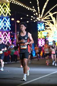 BIB: 22986
                            <button type="button" onclick="openModal(23106925)" class="btn btn-primary btn-sm float-right btn-popup" data-toggle="modal" data-target=".modal-high-quality">
                        <i class="fas fa-shopping-cart"></i> Add to Cart
                    </button>
                                            <button type="button" onclick="isThisMe(23106925, true)" class="btn btn-success btn-sm float-right btn-popup btn-isme hidden" data-toggle="tooltip" data-placement="bottom" title="นี่คือรูปของคุณใช่ไหม คลิกที่นี่เพื่อเอาเข้าอัลบั้ม">
                        <i class="fas fa-plus"></i> Add to album
                    </button>
                    <button type="button" onclick="isThisMe(23106925, false)" class="btn btn-warning btn-sm float-right btn-popup btn-isnotme hidden">
                        <i class="fas fa-ban"></i> Remove from album
                    </button>