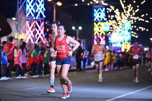 BIB: 2180, 27795
                            <button type="button" onclick="openModal(23102479)" class="btn btn-primary btn-sm float-right btn-popup" data-toggle="modal" data-target=".modal-high-quality">
                        <i class="fas fa-shopping-cart"></i> Add to Cart
                    </button>
                                            <button type="button" onclick="isThisMe(23102479, true)" class="btn btn-success btn-sm float-right btn-popup btn-isme hidden" data-toggle="tooltip" data-placement="bottom" title="นี่คือรูปของคุณใช่ไหม คลิกที่นี่เพื่อเอาเข้าอัลบั้ม">
                        <i class="fas fa-plus"></i> Add to album
                    </button>
                    <button type="button" onclick="isThisMe(23102479, false)" class="btn btn-warning btn-sm float-right btn-popup btn-isnotme hidden">
                        <i class="fas fa-ban"></i> Remove from album
                    </button>